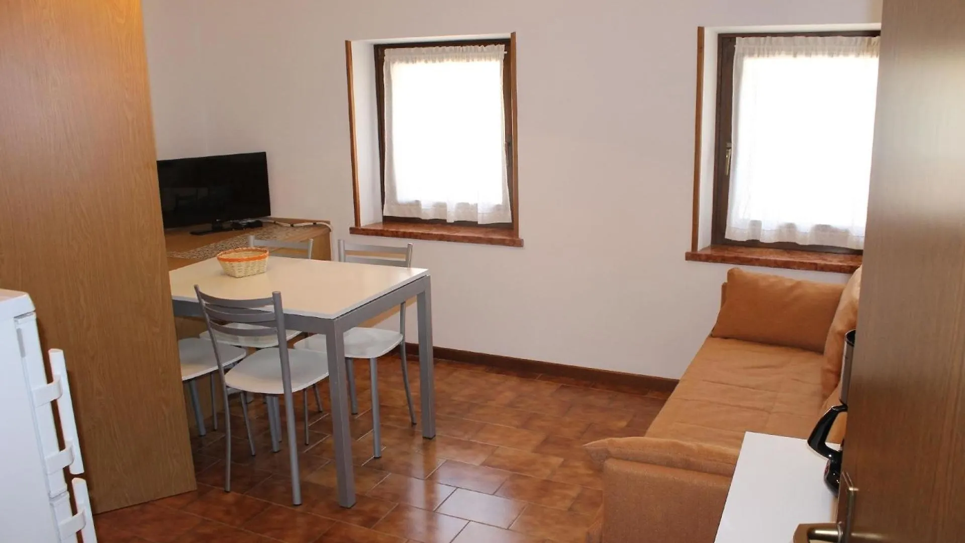 Wohnung In Malcesine Mit Privatstrand 0*,  Italy