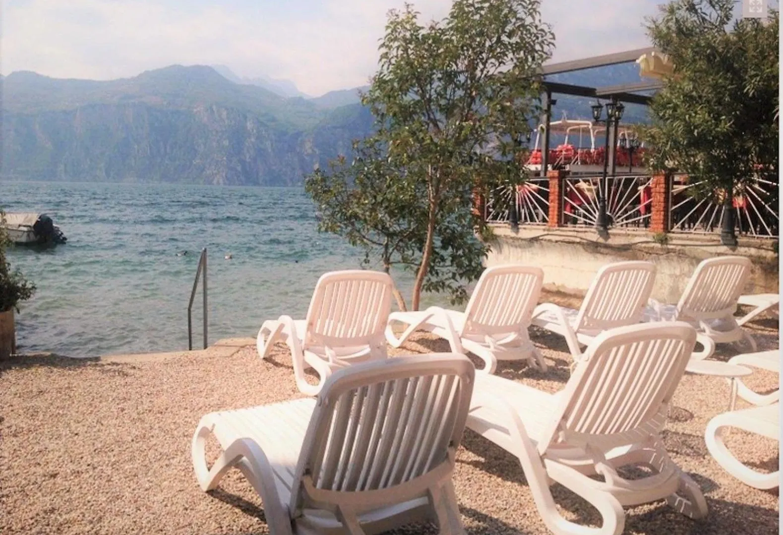 Wohnung In Malcesine Mit Privatstrand Apartment