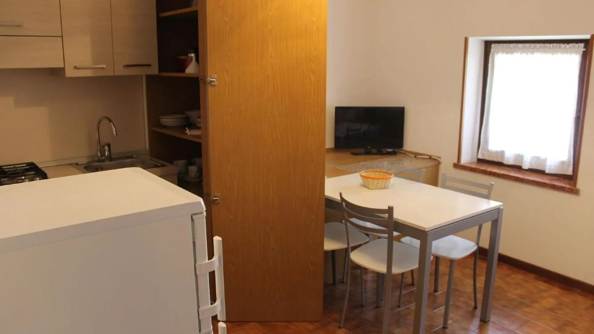 Wohnung In Malcesine Mit Privatstrand